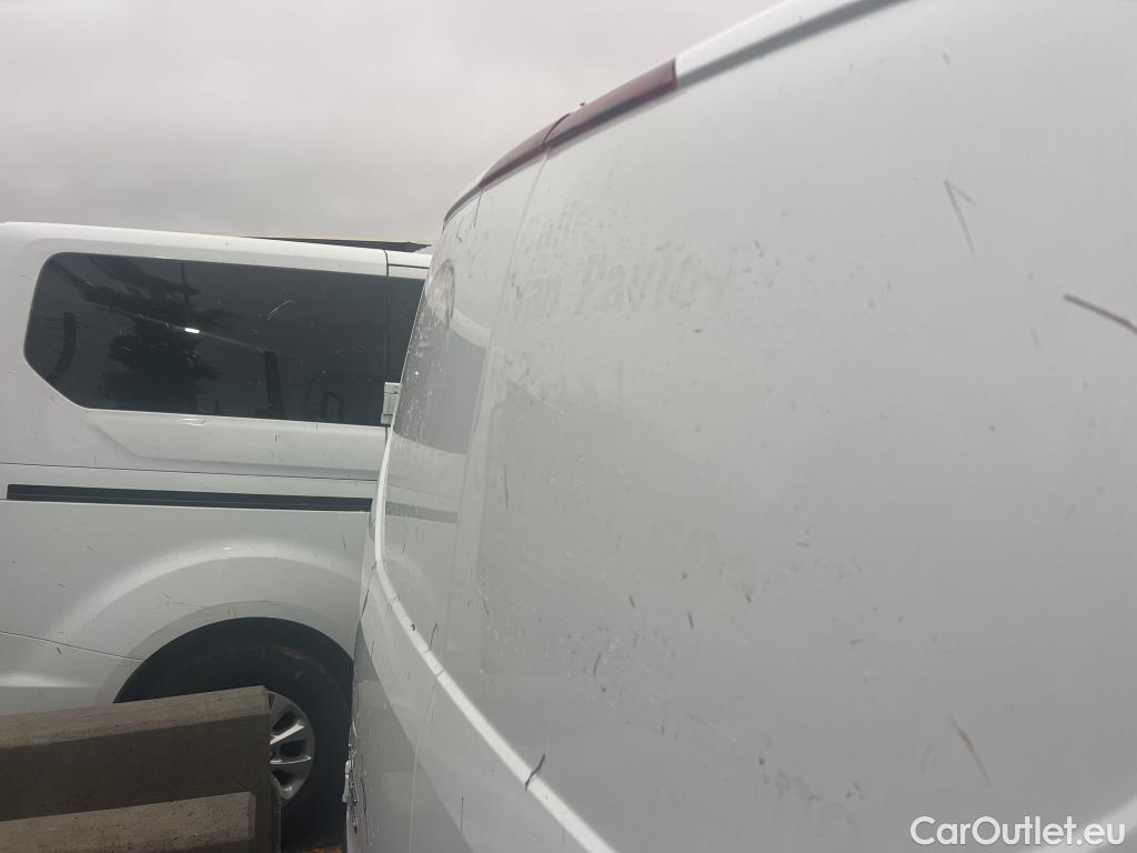  Ford  Transit  Custom Furgón 300 L2 Limited 2.0 TDCi 130CV MT6 E6dT #21