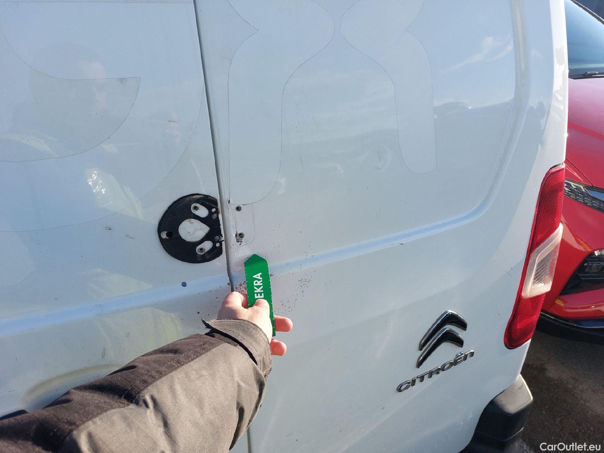  Citroen  Berlingo CITROEN  / 2018 / 3P / furgón derivado de turismo Talla M BlueHDi 100 CONTROL #18