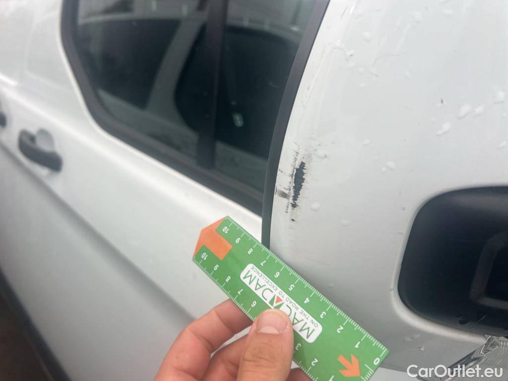  Ford  Transit  Custom Furgón 300 L2 Limited 2.0 TDCi 130CV MT6 E6dT #28