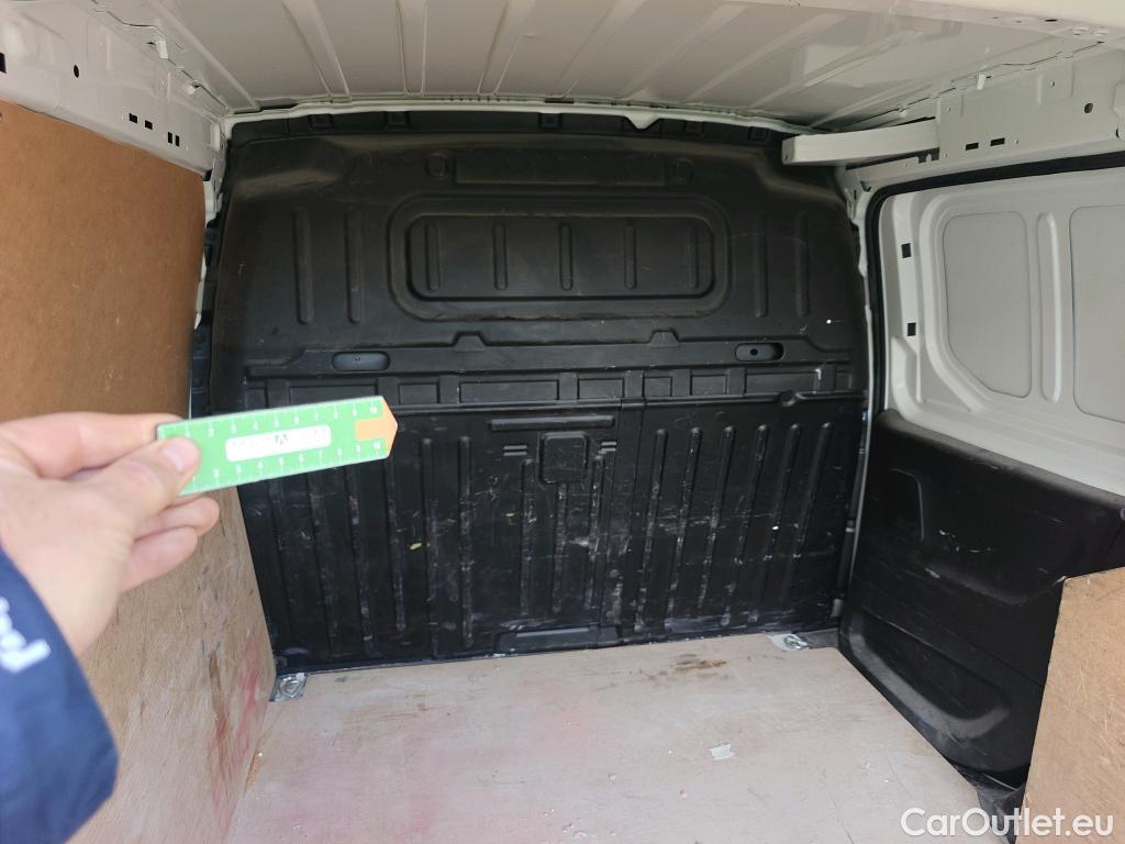  Opel  Combo OPEL  / 2018 / 3P / furgón derivado de turismo 1.6 TD S/S 74kW (100CV) Express L H1 650 #10