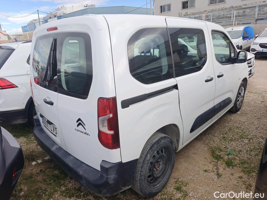  Citroen  Berlingo CITROEN  / 2018 / 5P / combi Talla M BlueHDi 100 S&S LIVE PACK (IND) #35