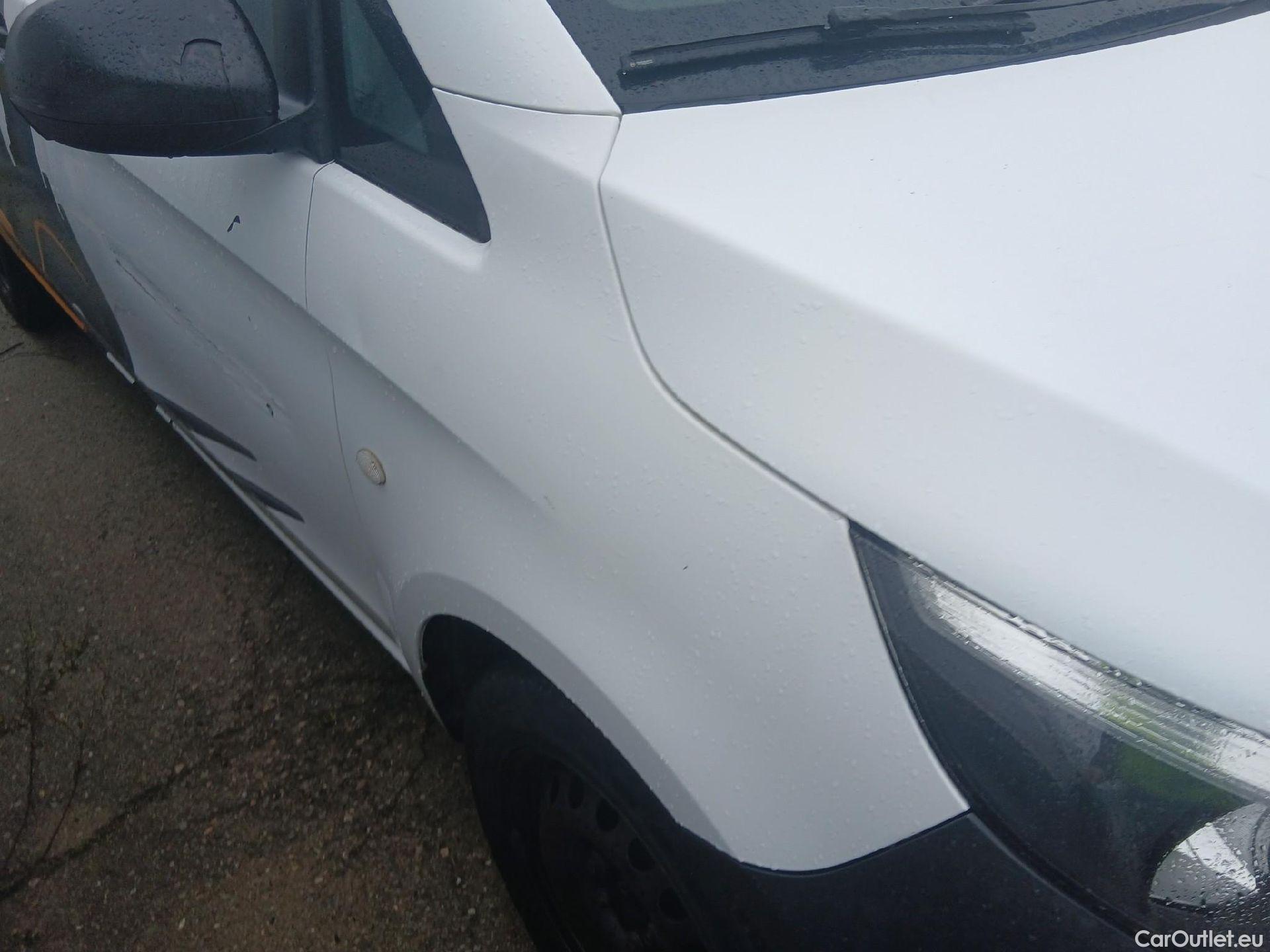  Mercedes  Vito MERCEDES-BENZ  / 2014 / 4P / furgón 114 CDI Larga #37