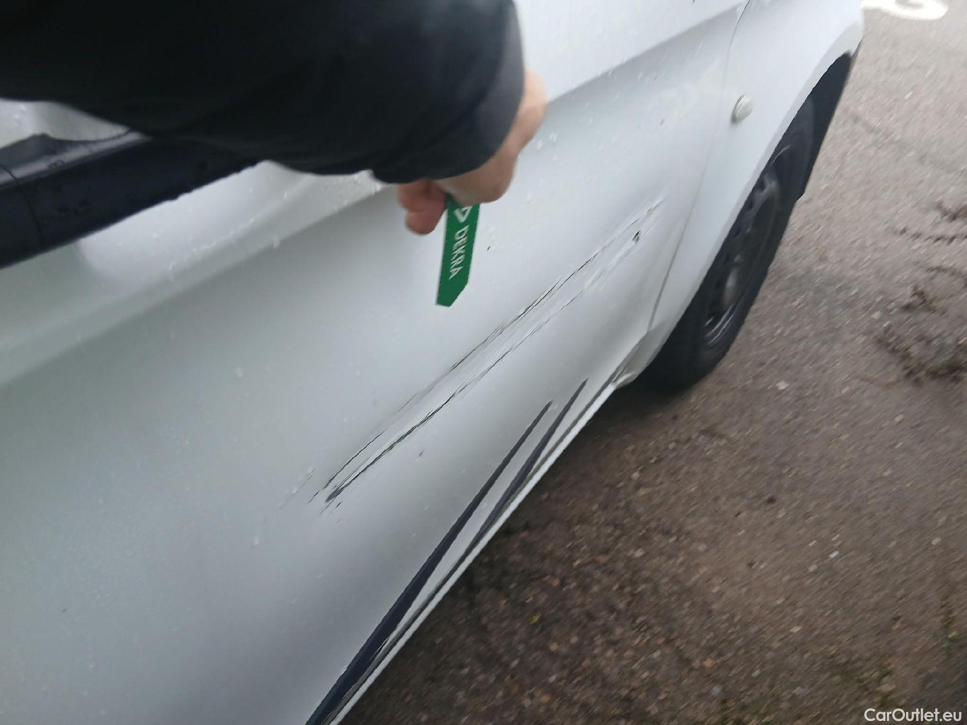  Mercedes  Vito MERCEDES-BENZ  / 2014 / 4P / furgón 114 CDI Larga #34