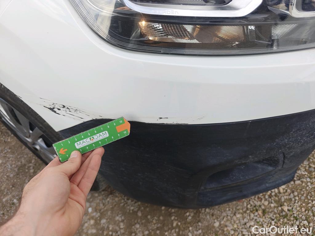  Citroen  Berlingo CITROEN  / 2018 / 5P / combi Talla M BlueHDi 100 S&S LIVE PACK (IND) #42