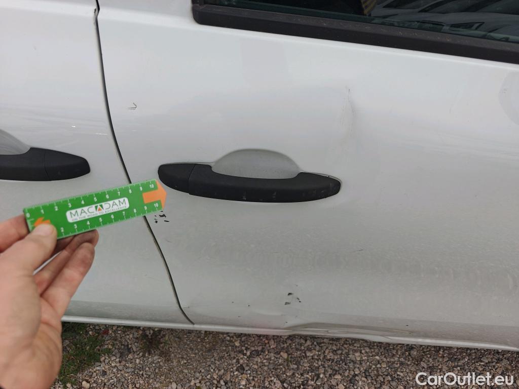  Mercedes  Citan MERCEDES-BENZ  / 2021 / 4P / furgón derivado de turismo 110 CDI 70kW Furgón Base Largo #59