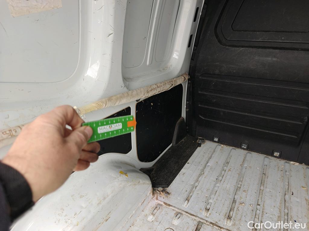  Mercedes  Citan MERCEDES-BENZ  / 2021 / 4P / furgón derivado de turismo 110 CDI 70kW Furgón Base Largo #46