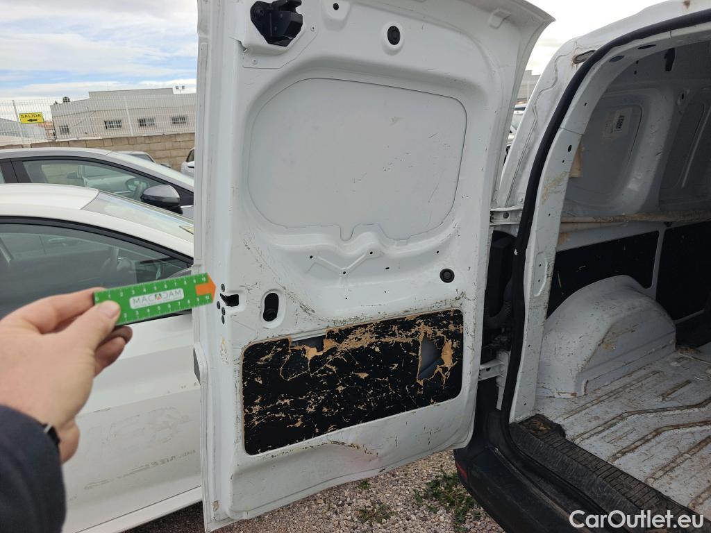  Mercedes  Citan MERCEDES-BENZ  / 2021 / 4P / furgón derivado de turismo 110 CDI 70kW Furgón Base Largo #14