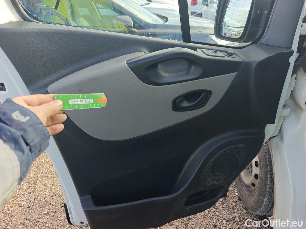  Renault  Trafic RENAULT  / 2014 / 4P / furgón Furgón 29 L1H1 dCi 88kW (120CV) Euro 6 #61