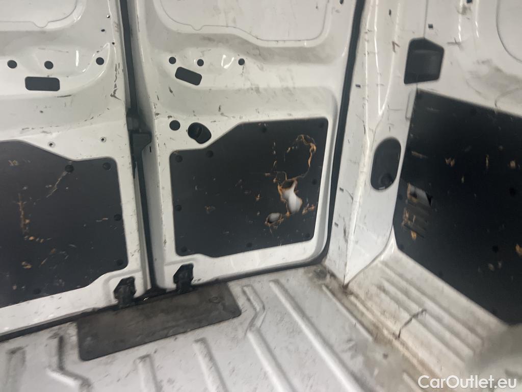  Opel  Vivaro OPEL  / 2019 / 4P / furgón 2.0 Diésel 88kW (120CV) L Inc. Select #39