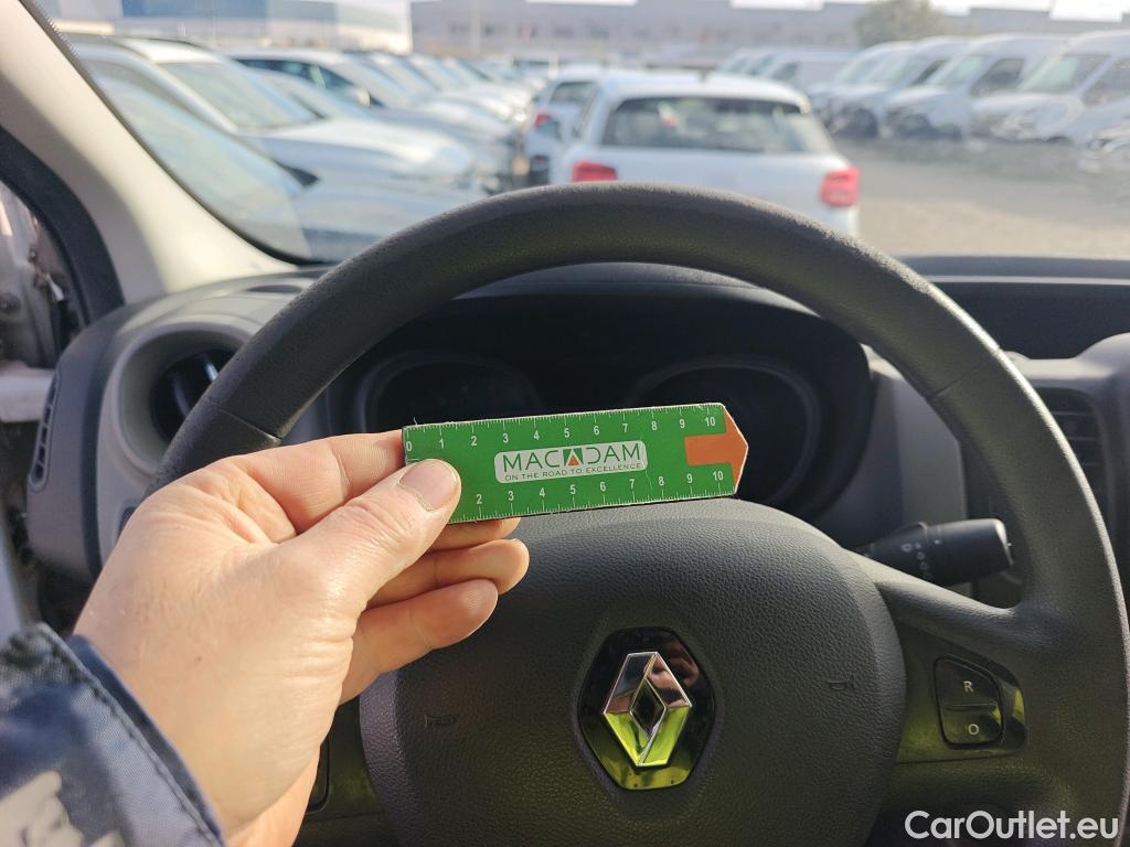  Renault  Trafic RENAULT  / 2014 / 4P / furgón Furgón 29 L1H1 dCi 88kW (120CV) Euro 6 #64