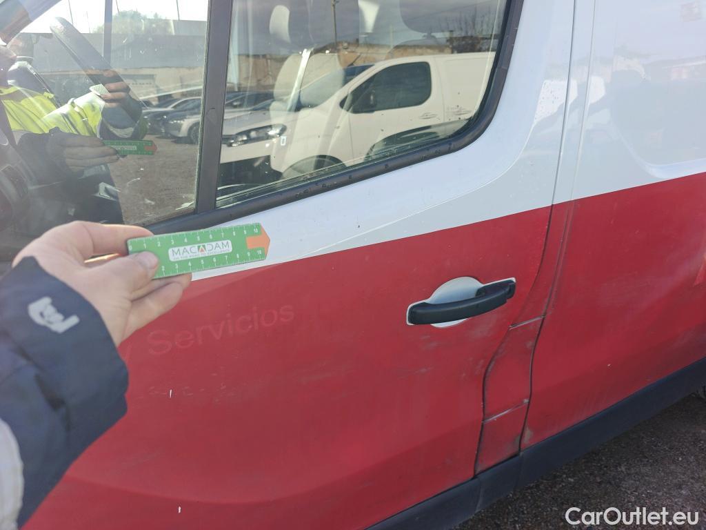  Renault  Trafic RENAULT  / 2014 / 4P / furgón Furgón 29 L1H1 dCi 88kW (120CV) Euro 6 #21