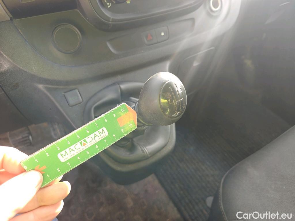  Renault  Trafic RENAULT  / 2014 / 4P / furgón Furgón 29 L1H1 dCi 88kW (120CV) Euro 6 #63