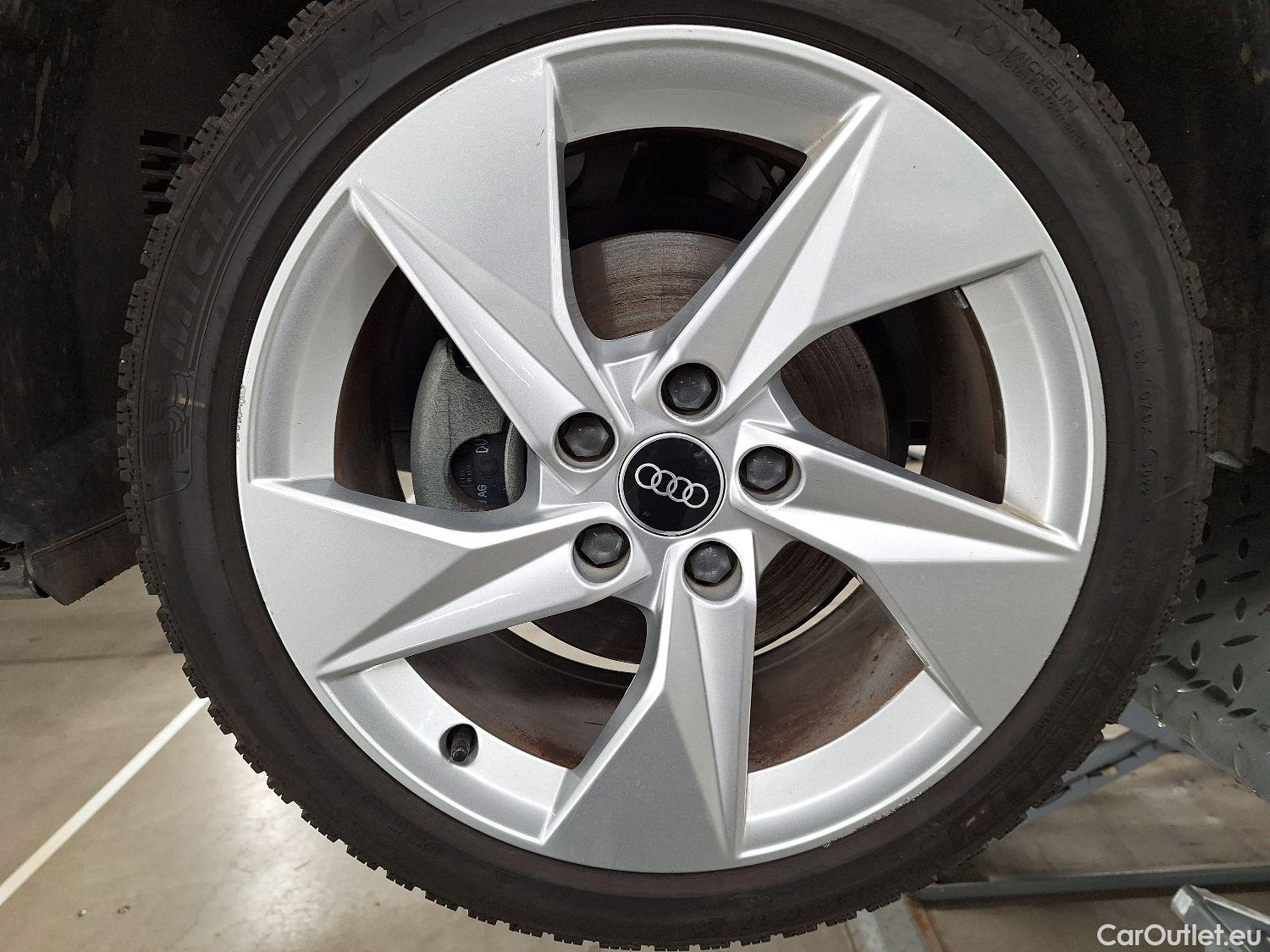  Audi  A3 Audi,  SB '20, Audi  Sportback 1.0 30 TFSi 81kW S tron. S Line  #23