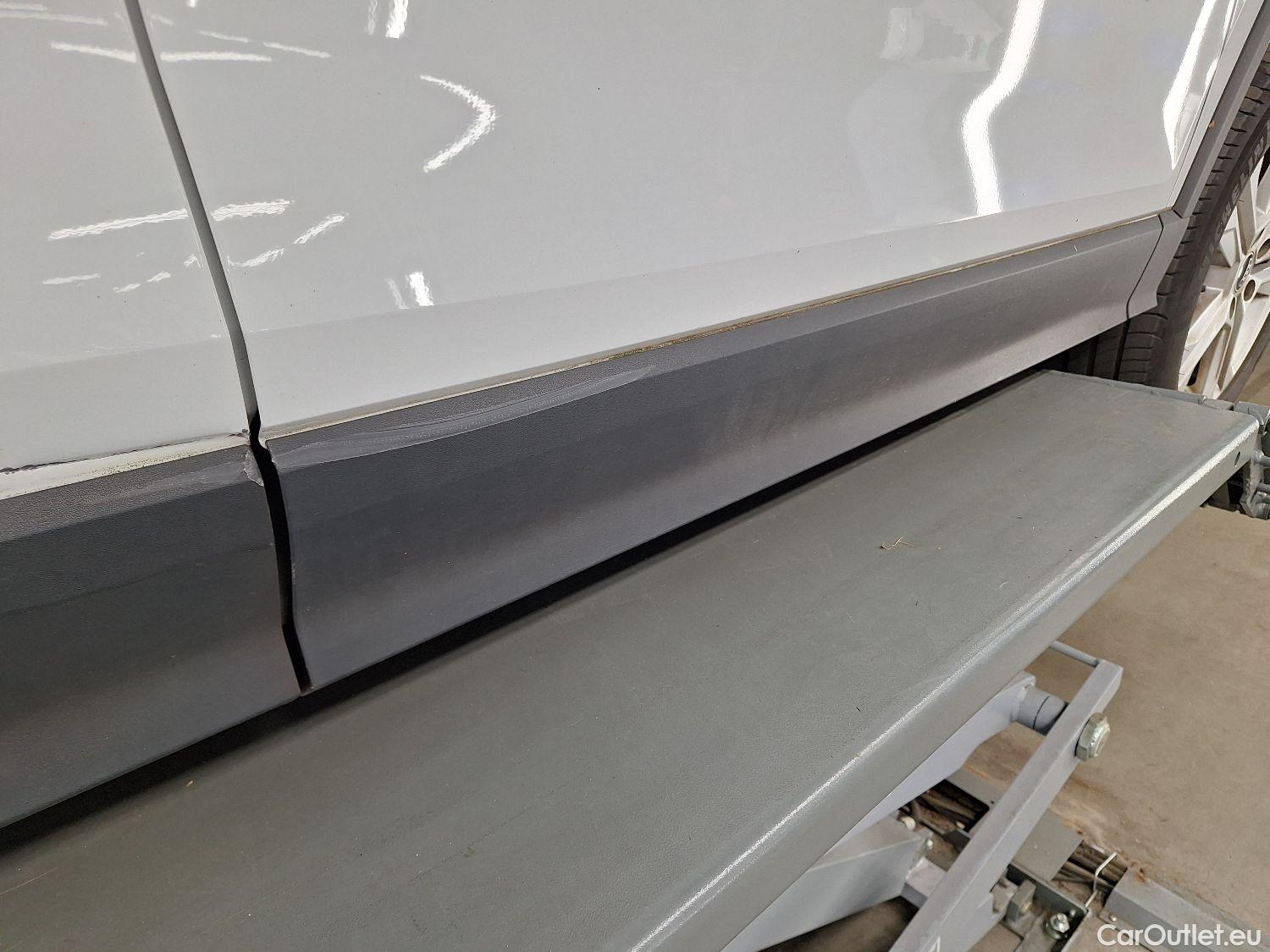  Audi  Q2 Audi,  FL'20, Audi  1.5 35 TFSI 110kW 5d #1