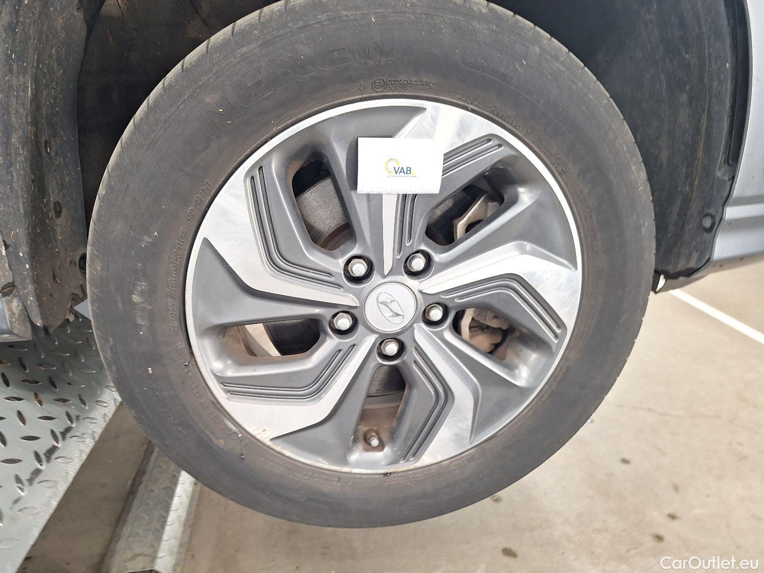  Hyundai  Konna Hyundai, Kona '17, Hyundai Kona 1.6 GDi Hybrid Sky 6-DCT 5d #3