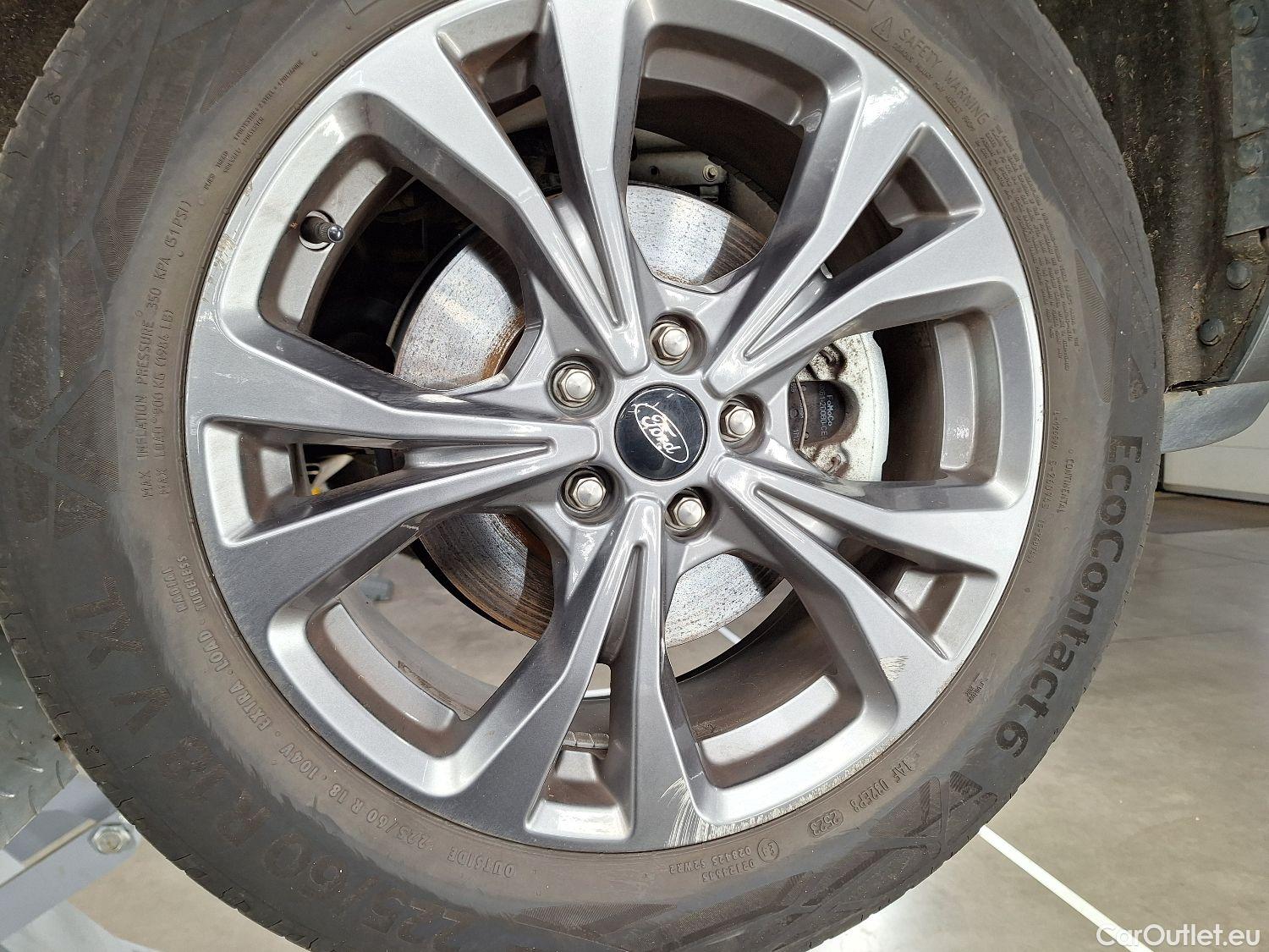  Ford  Kuga Ford,  '19 PHEV, Ford  2.5i PHEV Aut. 165kW ST-Line 5d #1