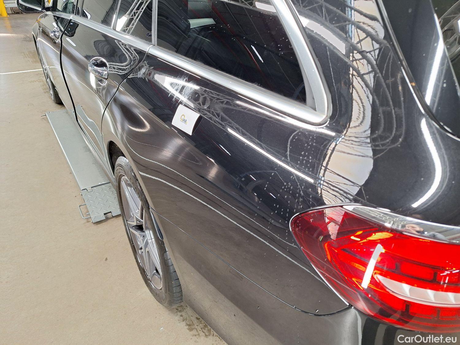  Mercedes  E-Klasse Mercedes, E-Clas Br FL'20 PHEV, Mercedes-Benz  Break E 300 de AMG Line 5d #37