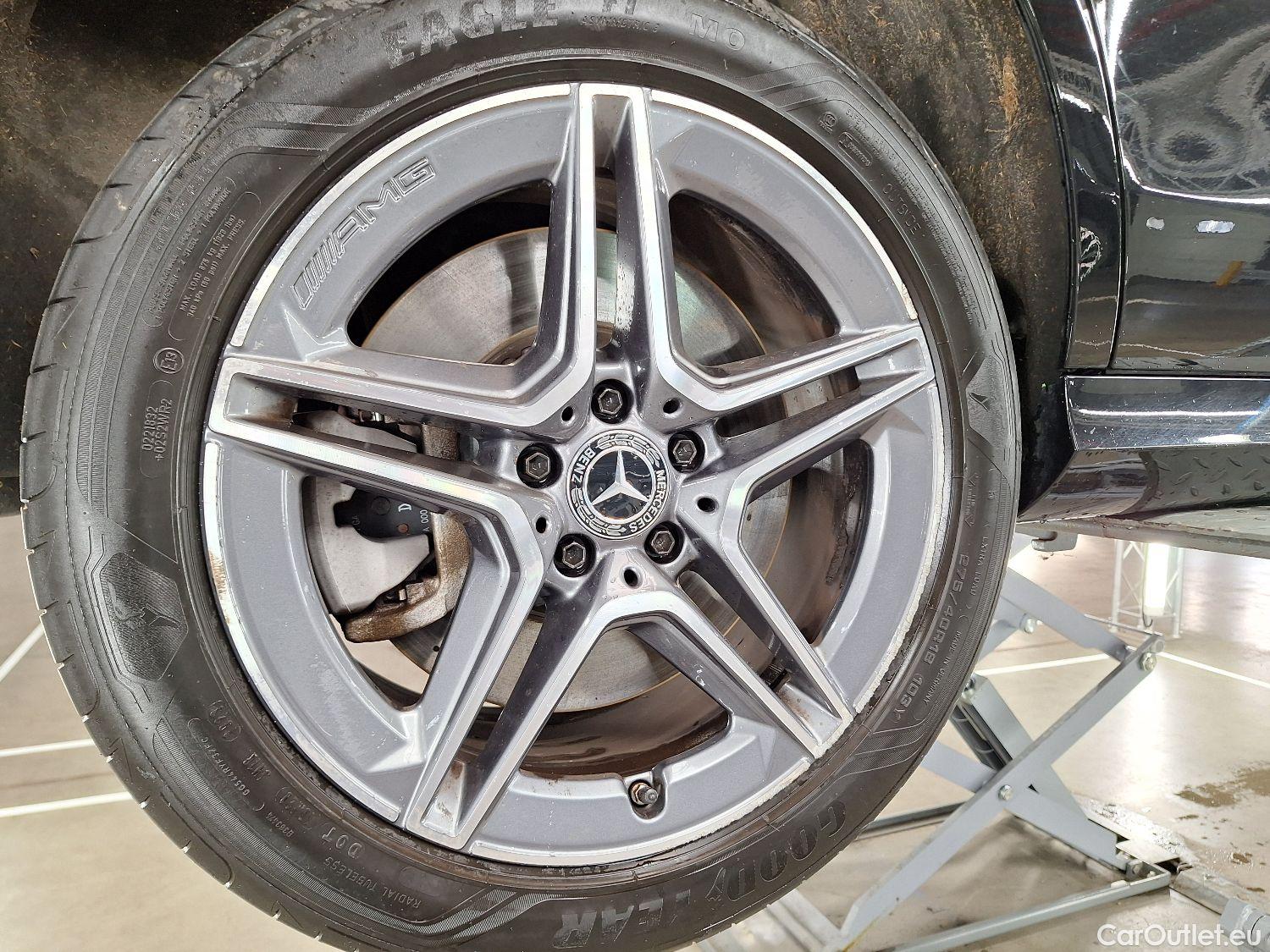  Mercedes  E-Klasse Mercedes, E-Clas Br FL'20 PHEV, Mercedes-Benz  Break E 300 de AMG Line 5d #3