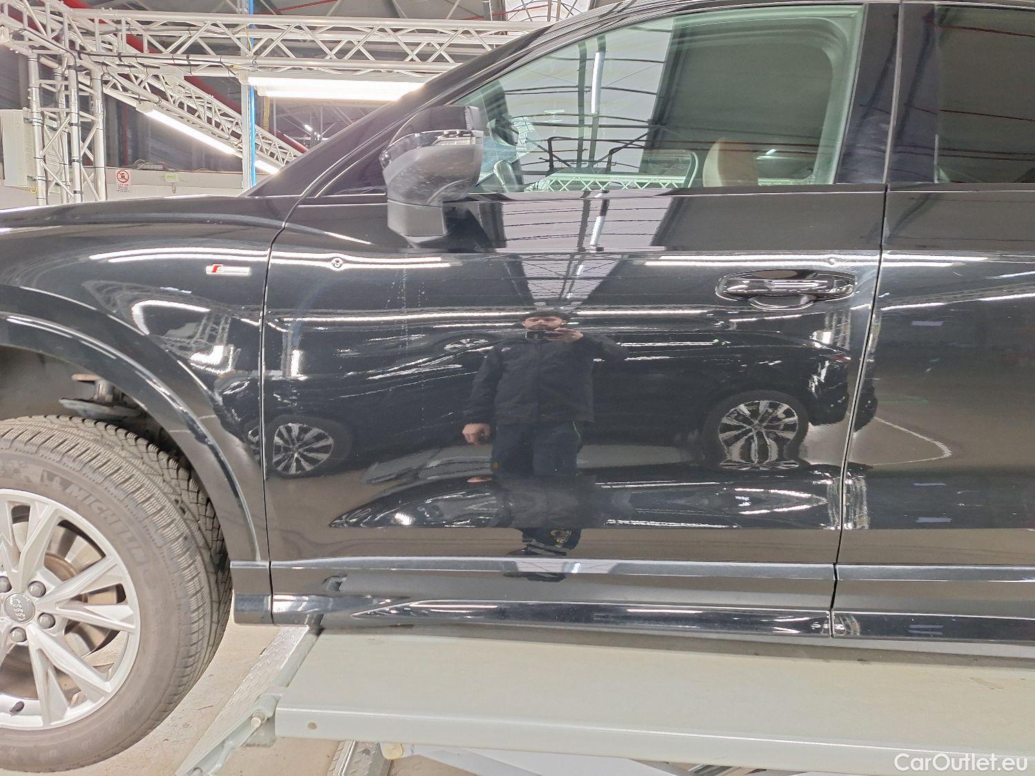  Audi  Q3 Audi,  '18, Audi  35 TFSI S tronic S line 5d #26