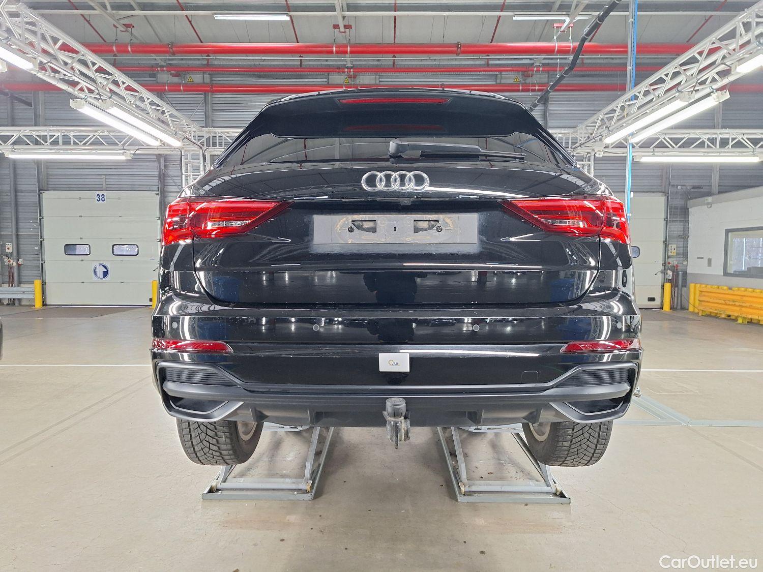  Audi  Q3 Audi,  '18, Audi  35 TFSI S tronic S line 5d #14