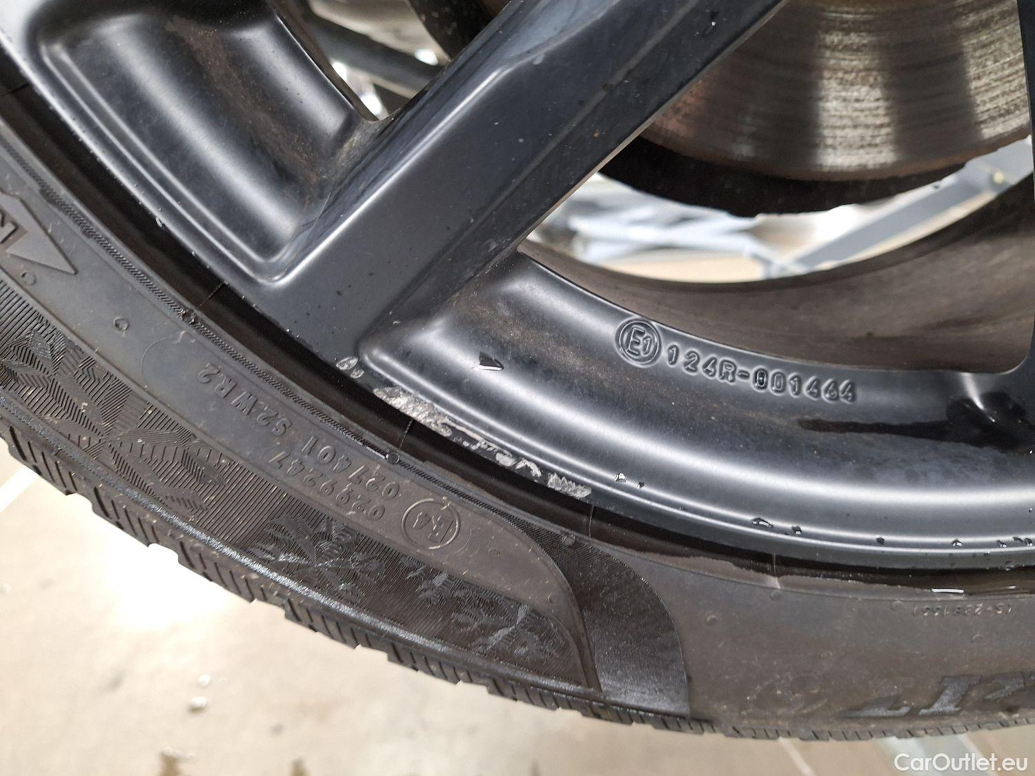  Bmw  Serie 6 BMW, 6-Gran Turismo '17, BMW 6 Reeks Gran Turismo 620d (120kW) 5d #30