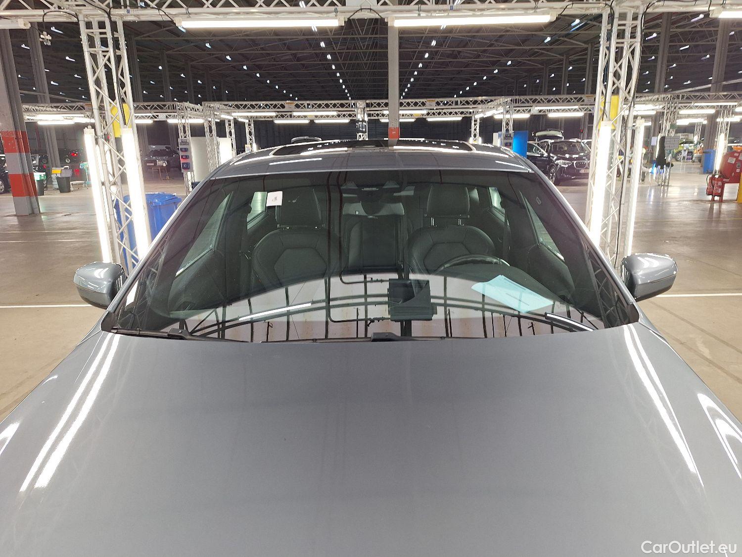  Bmw  Serie 6 BMW, 6-Gran Turismo '17, BMW 6 Reeks Gran Turismo 620d (120kW) 5d #9