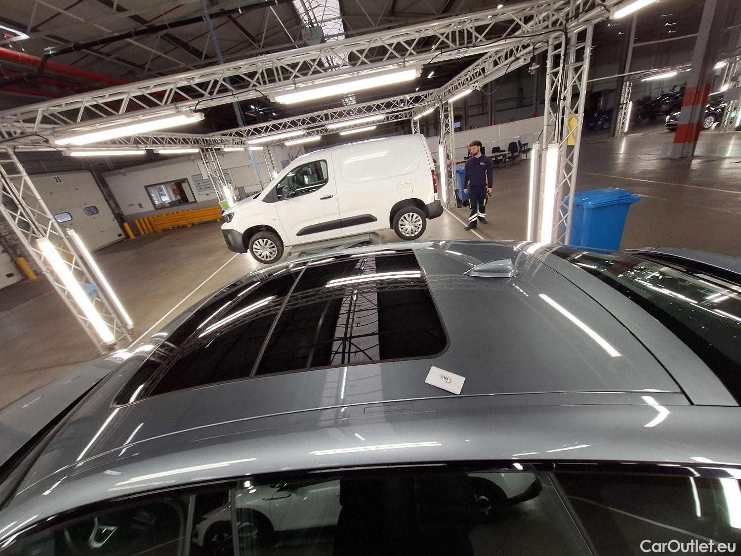  Bmw  Serie 6 BMW, 6-Gran Turismo '17, BMW 6 Reeks Gran Turismo 620d (120kW) 5d #49