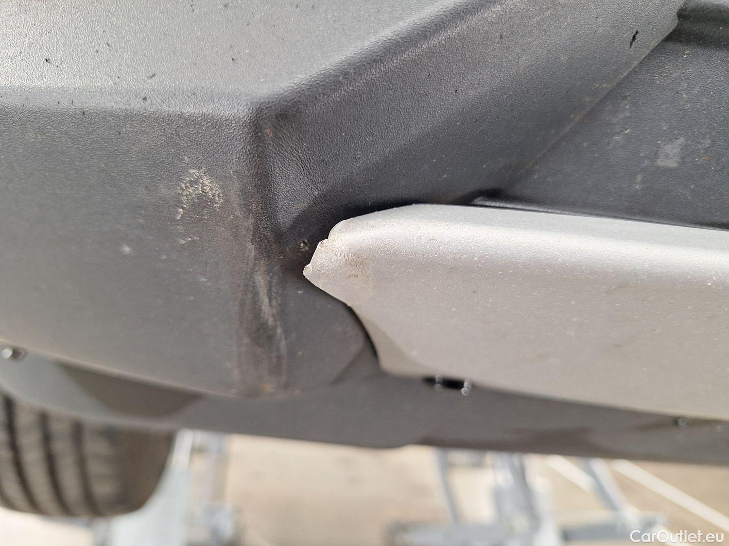  Ford  Kuga Ford,  '19 PHEV, Ford  2.5i PHEV Aut. 165kW Titanium 5d #4