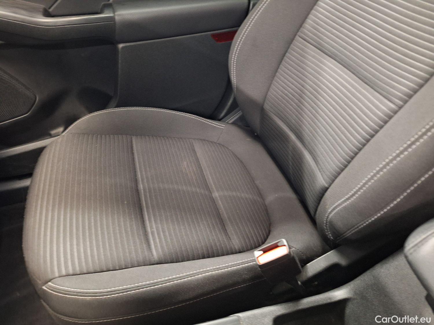  Ford  Kuga Ford,  '19 PHEV, Ford  2.5i PHEV Aut. 165kW Titanium 5d #39