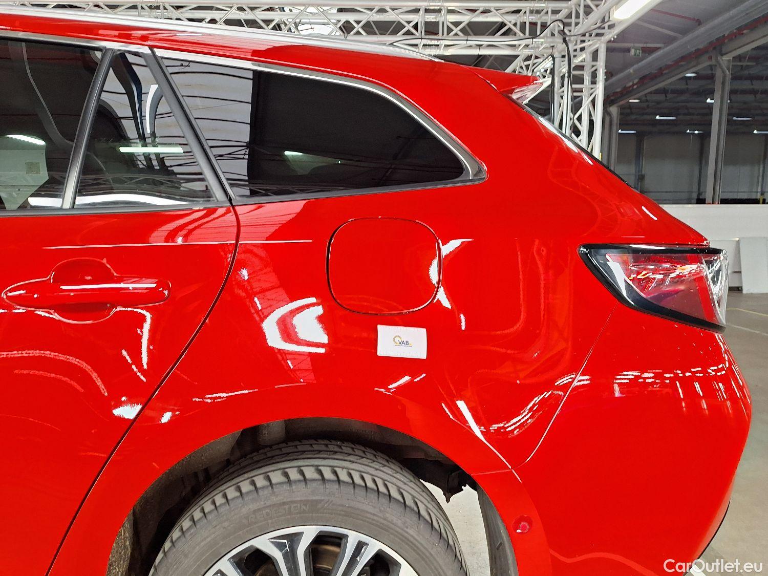  Toyota  Corolla Toyota,  TS '19, Toyota  Touring Sports 1.8 Hybrid Premium e #11