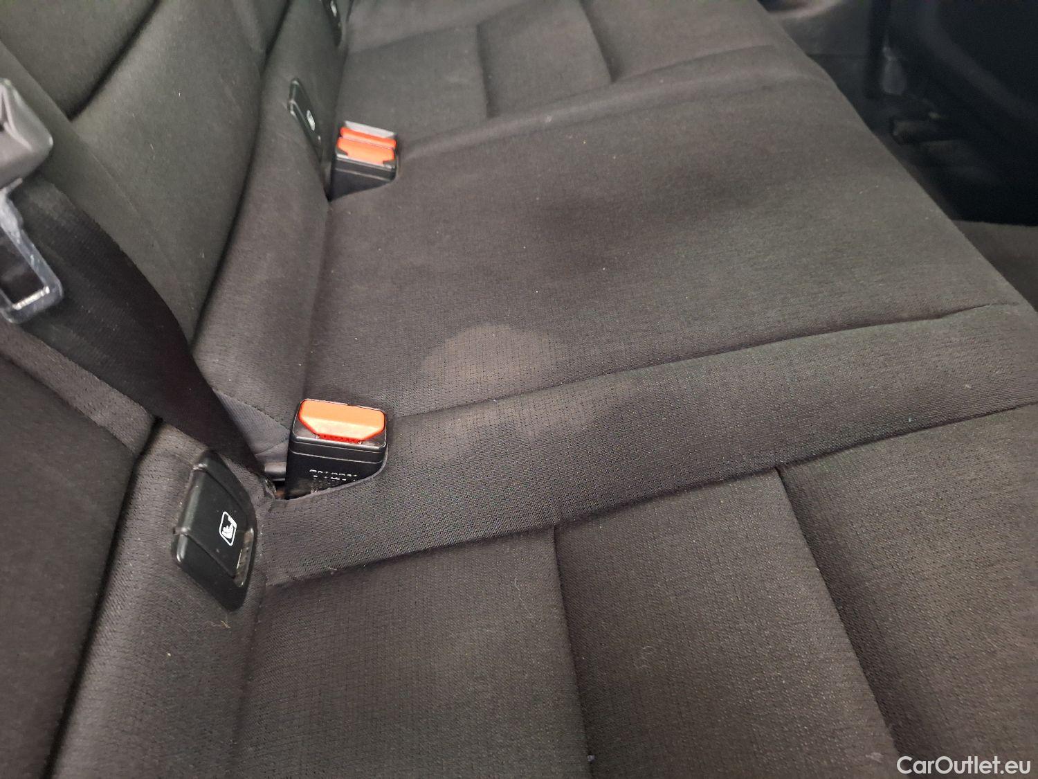  Volvo  V60 Volvo,  '18, Volvo  D3 Geartronic Momentum Pro 5d #15