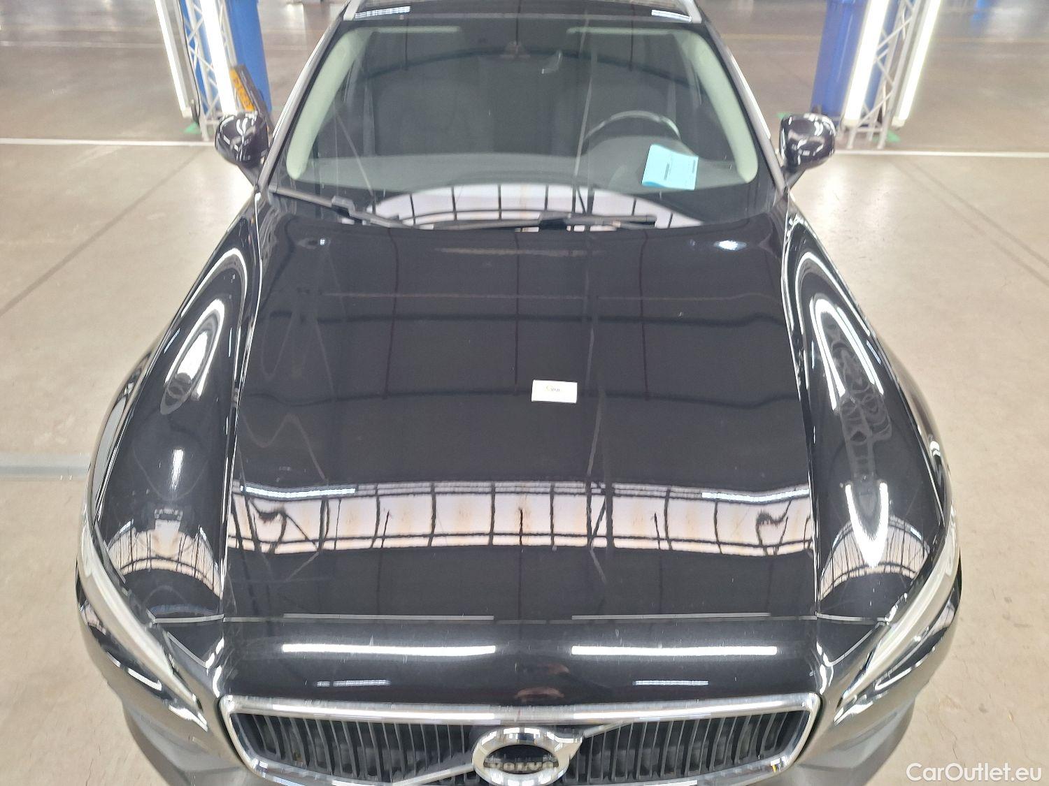  Volvo  V60 Volvo,  '18, Volvo  D3 Geartronic Momentum Pro 5d #73