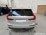  Volvo  V60 VOLVO  / 2019 / 5P / STATION WAGON T6 PLUG-IN AWD AUTOM.INSCR.EXPR. #64