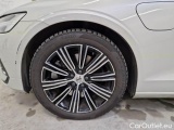  Volvo  V60 VOLVO  / 2019 / 5P / STATION WAGON T6 PLUG-IN AWD AUTOM.INSCR.EXPR. #107