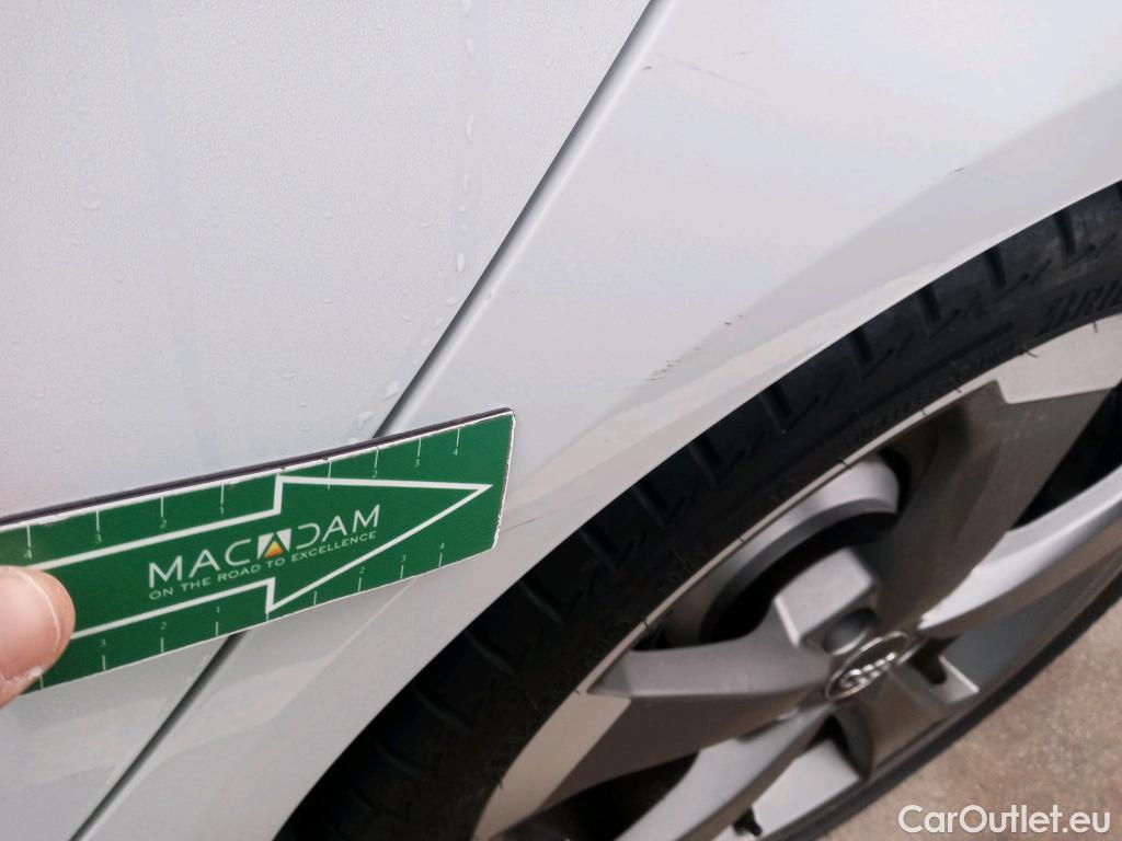  Audi  A3 AUDI  / 2016 / 5P / berlina con portón RS3 Sportback TFSI 294kW quattro S tron #16