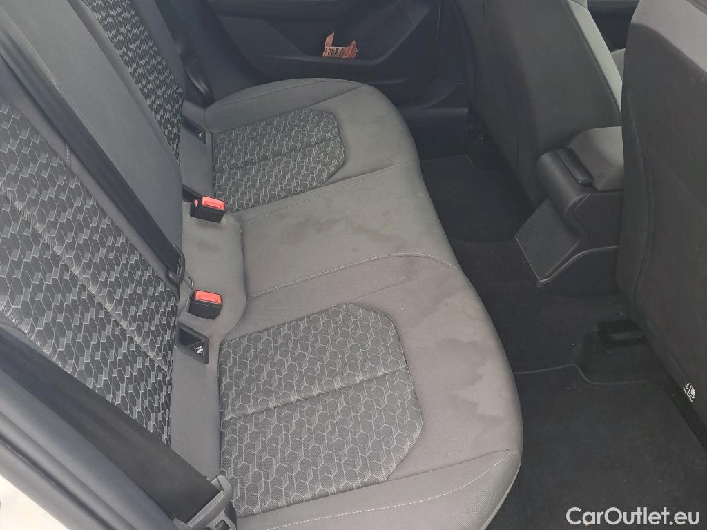  Audi  A1 Sportback AUDI A1 / 2018 / 5P / berlina con portón Sportback Adrenalin 25 TFSI 70kW (95CV)(SP)(SL) #5