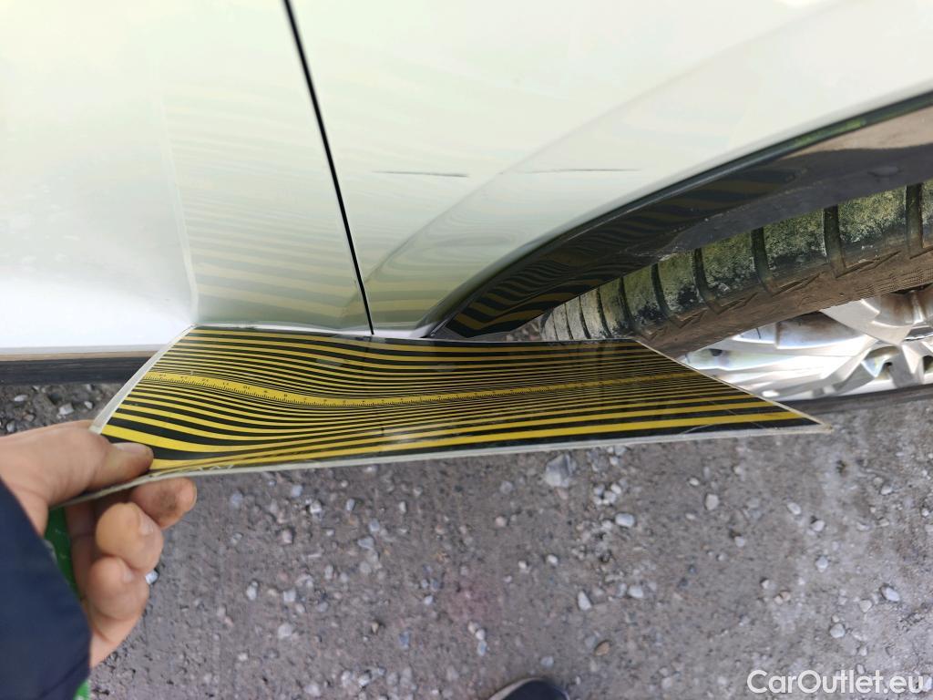  Audi  Q2 AUDI  / 2016 / 5P / todoterreno Design 30 TFSI 85kW (116CV) #10