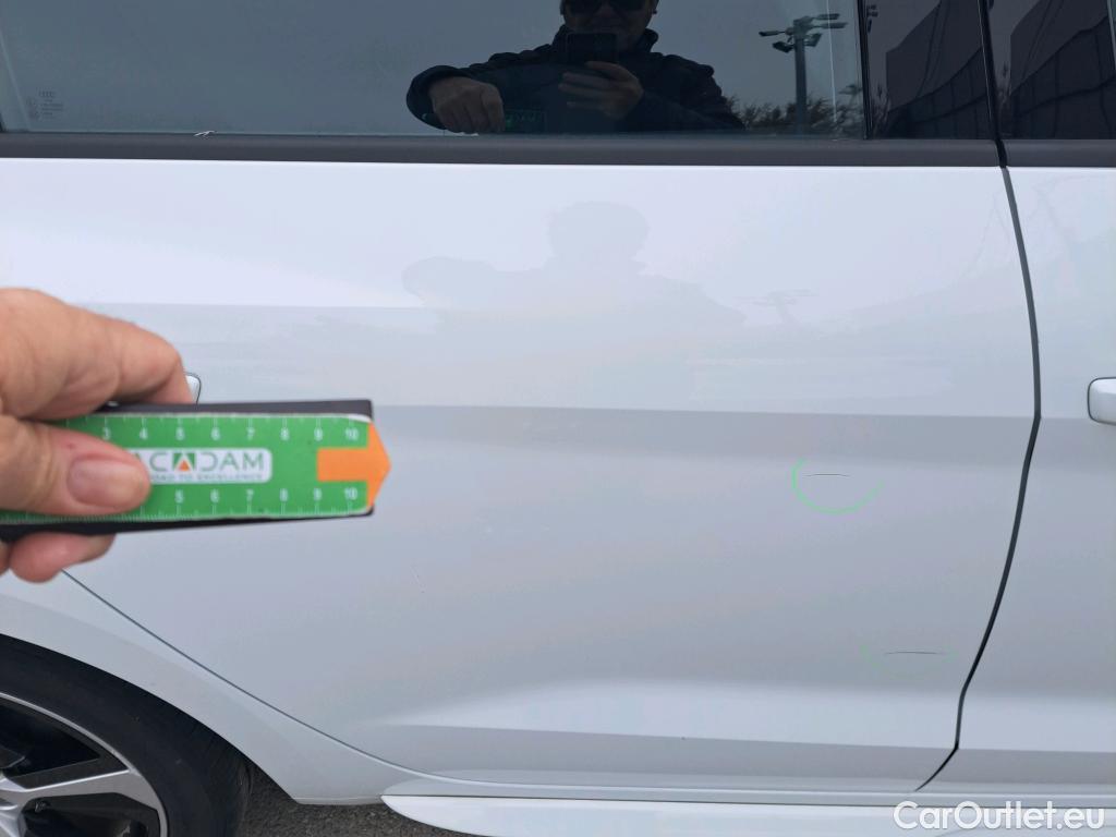  Audi  A1 Sportback AUDI A1 / 2018 / 5P / berlina con portón Sportback Adrenalin 25 TFSI 70kW (95CV)(SP)(SL) #26