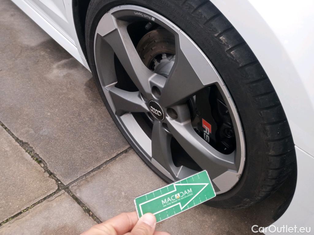  Audi  A3 AUDI  / 2016 / 5P / berlina con portón RS3 Sportback TFSI 294kW quattro S tron #6