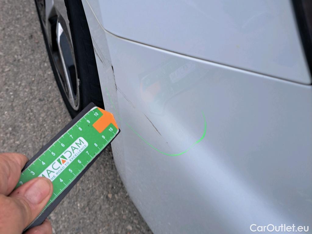  Audi  A1 Sportback AUDI A1 / 2018 / 5P / berlina con portón Sportback Adrenalin 25 TFSI 70kW (95CV)(SP)(SL) #17