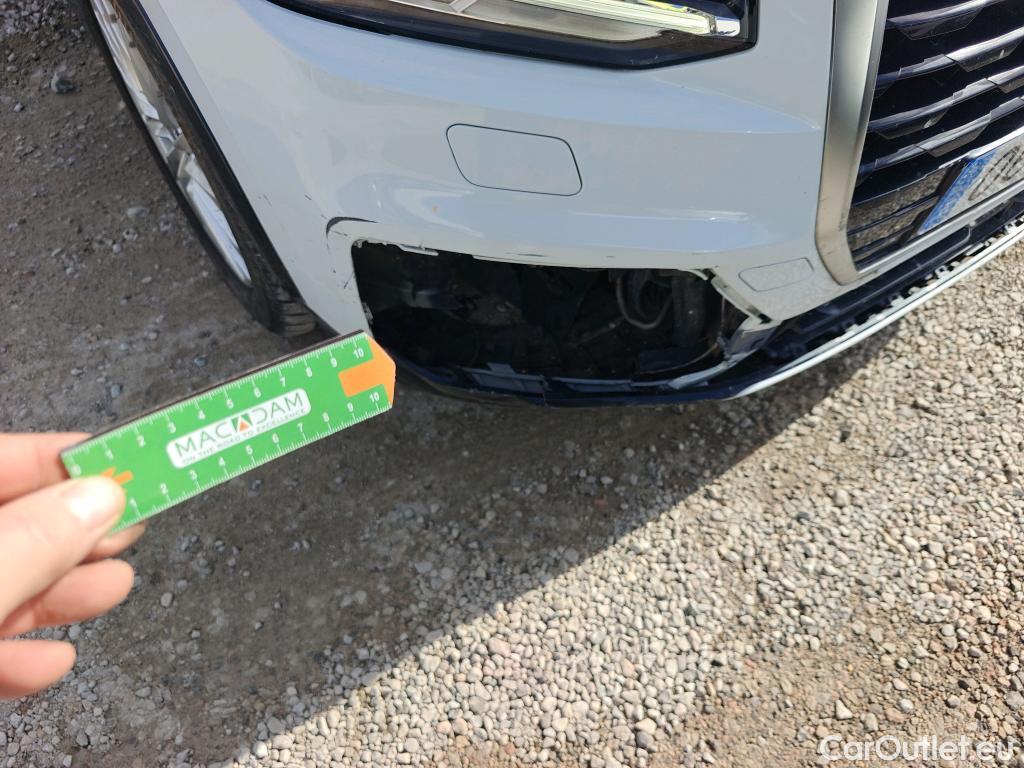  Audi  Q2 AUDI  / 2016 / 5P / todoterreno Design 30 TFSI 85kW (116CV) #24