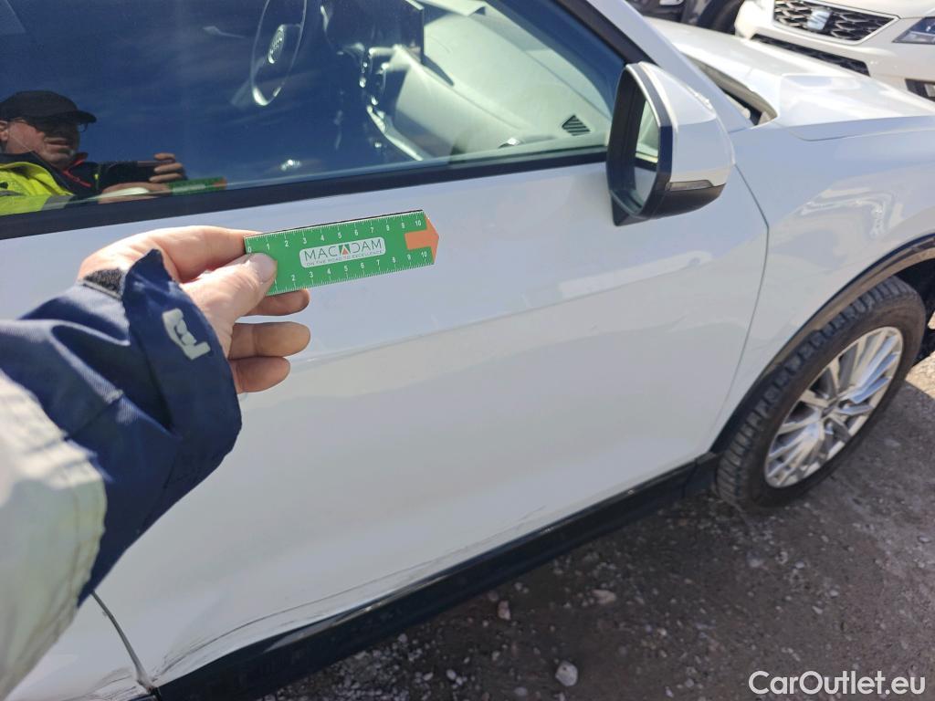  Audi  Q2 AUDI  / 2016 / 5P / todoterreno Design 30 TFSI 85kW (116CV) #3