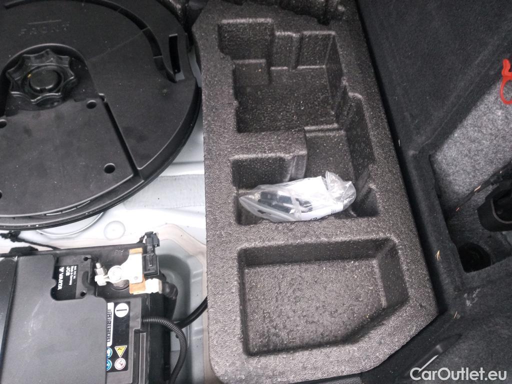  Audi  A3 AUDI  / 2016 / 5P / berlina con portón RS3 Sportback TFSI 294kW quattro S tron #7