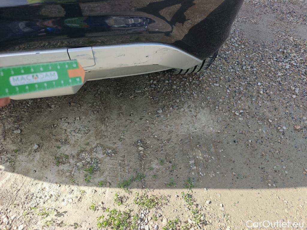  Audi  Q2 AUDI  / 2016 / 5P / todoterreno Design 30 TFSI 85kW (116CV) #14