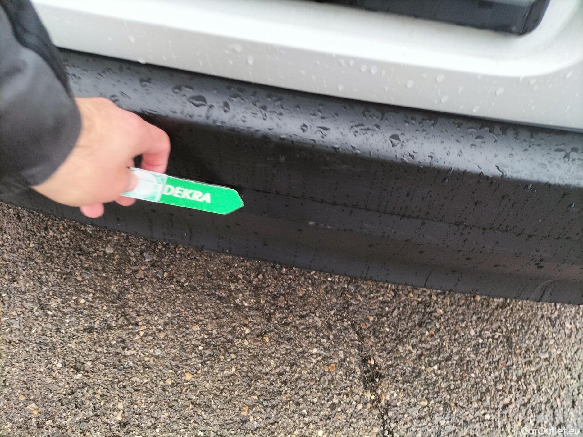  Citroen  C3 CITROEN  / 2016 / 5P / berlina con portón PureTech 60KW (82CV) FEEL (CX) #21