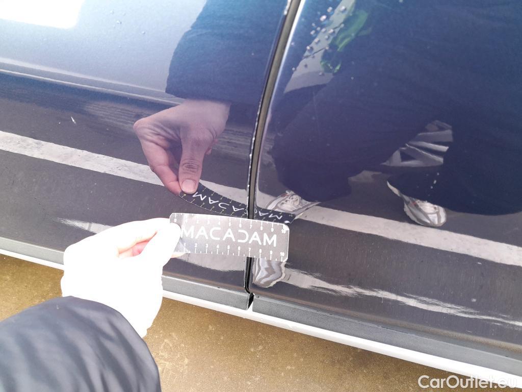  Bmw  X1 BMW  / 2019 / 5P / todoterreno sDrive18d #2