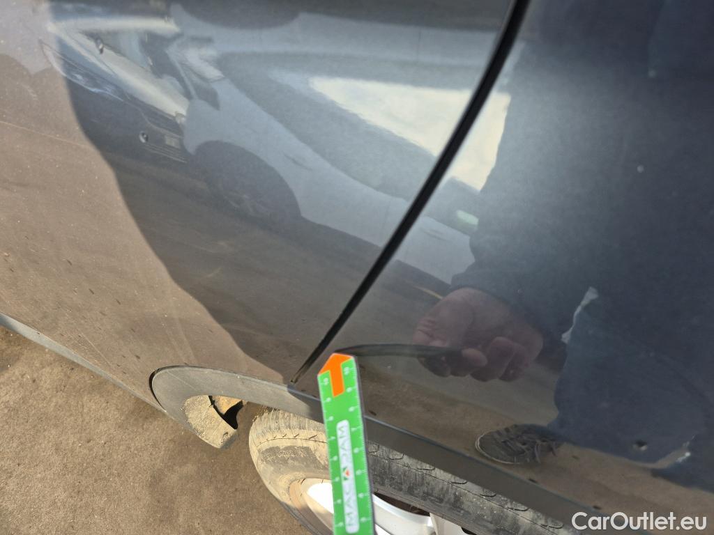  Bmw  X1 Serie  sDrive 20d 2.0 190CV AT8 E6 #23