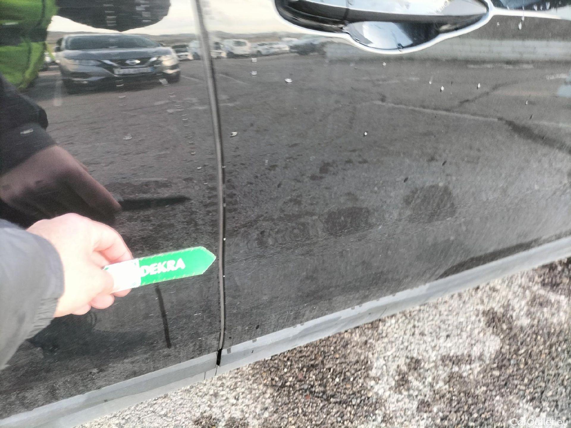  Bmw  X2 BMW   sDrive18i (CX3) #35