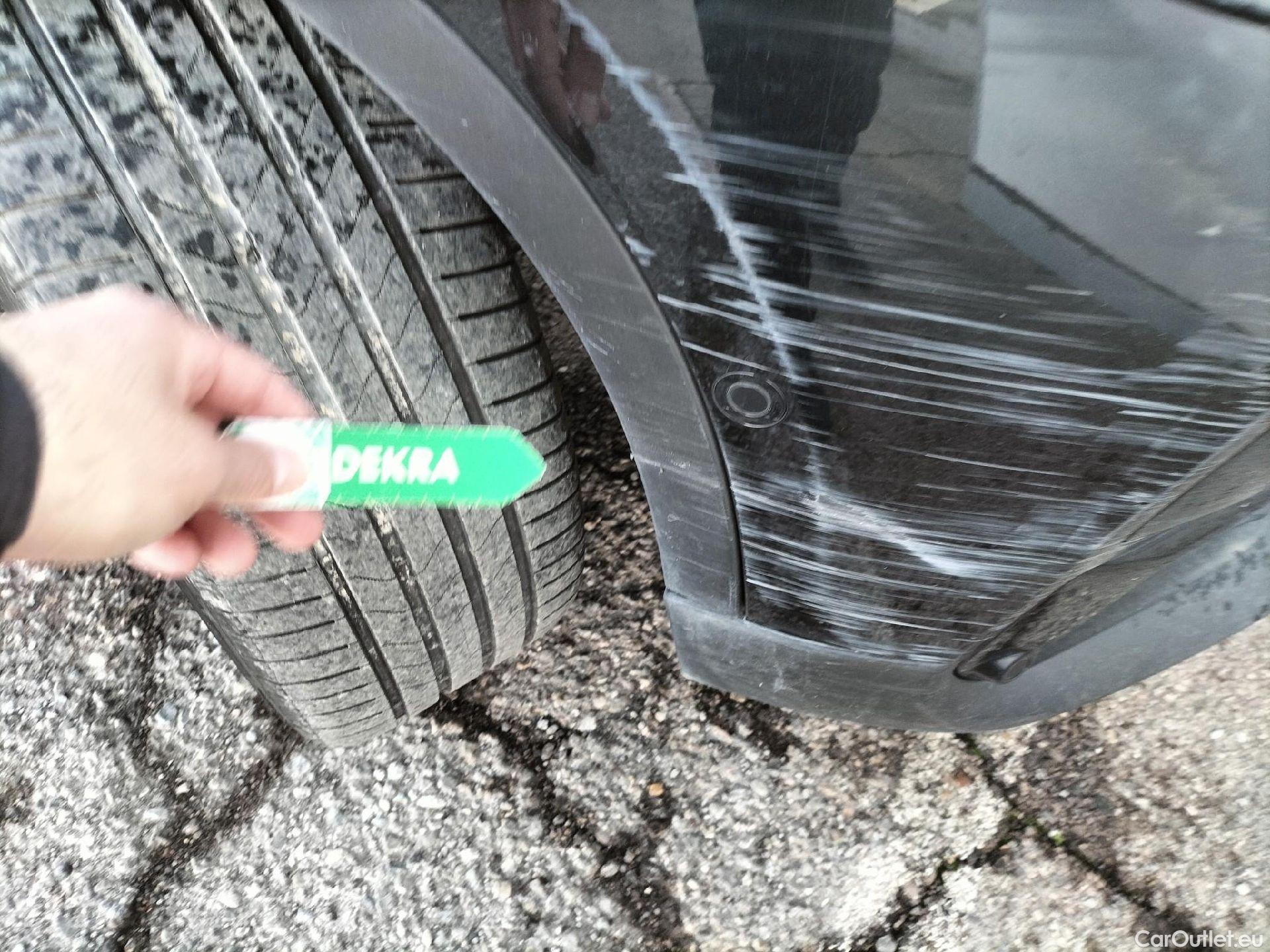  Bmw  X2 BMW   sDrive18i (CX3) #4