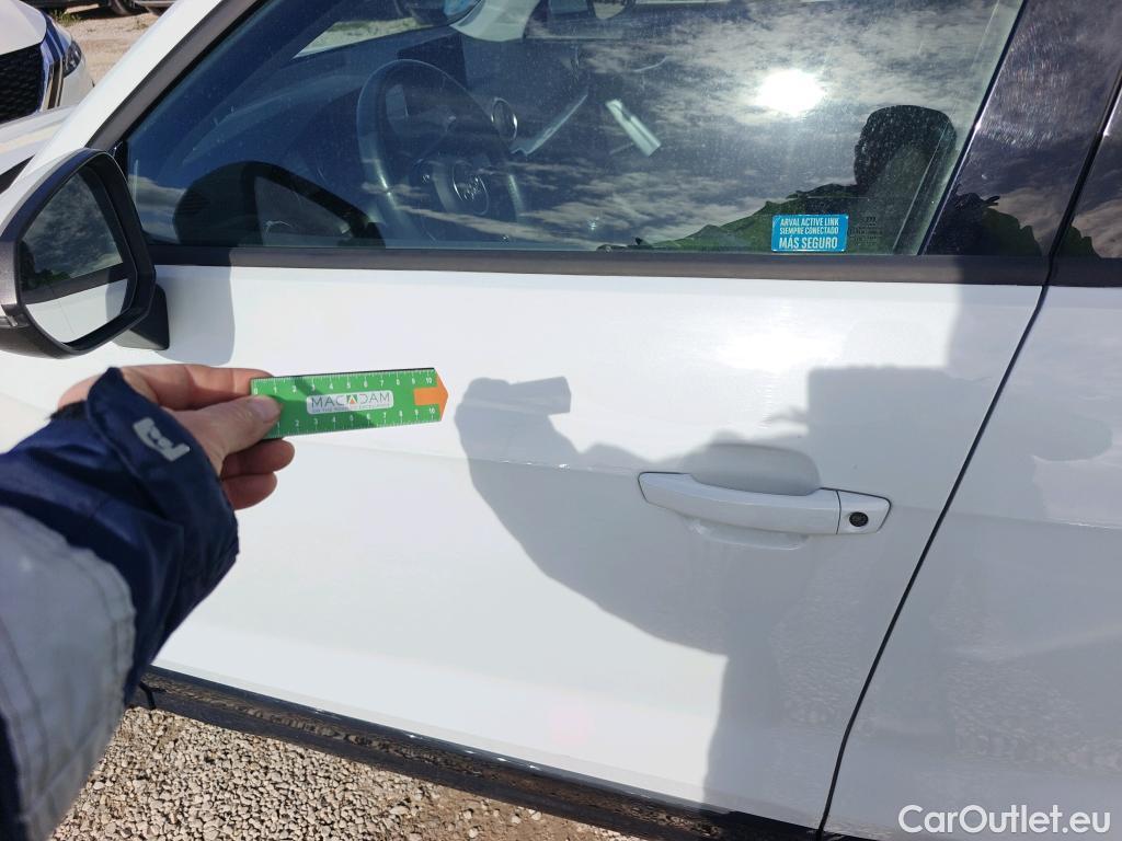  Audi  Q2 AUDI  / 2016 / 5P / todoterreno Design 30 TFSI 85kW (116CV) #55